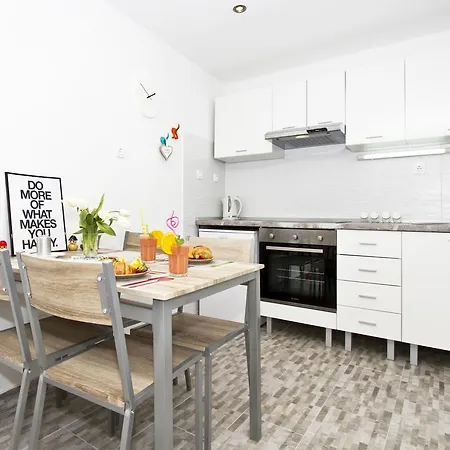 Shiny Apartment