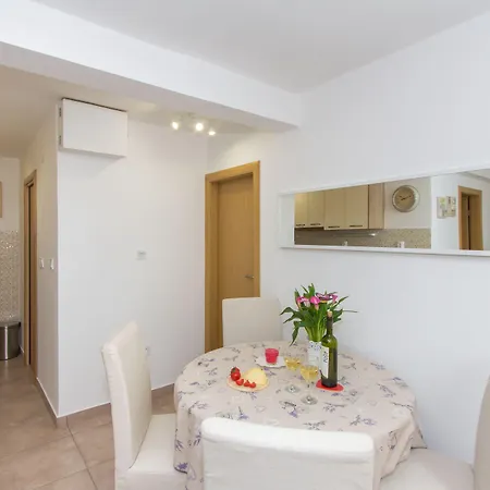 Shiny Apartamento *