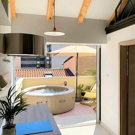 Shiny Appartement