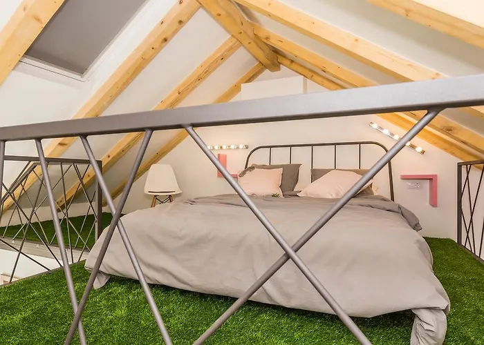 Apartman Shiny Split