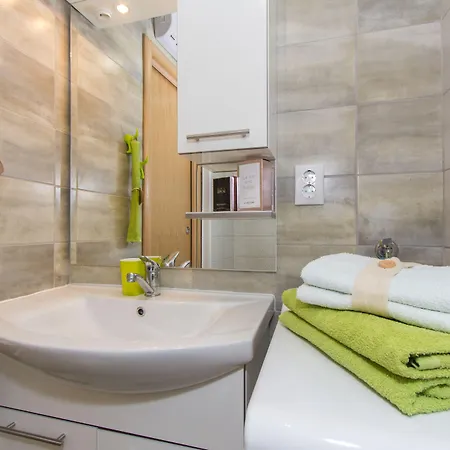Shiny Apartamento