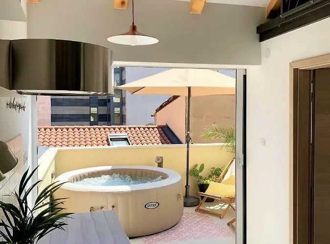 Shiny Apartment