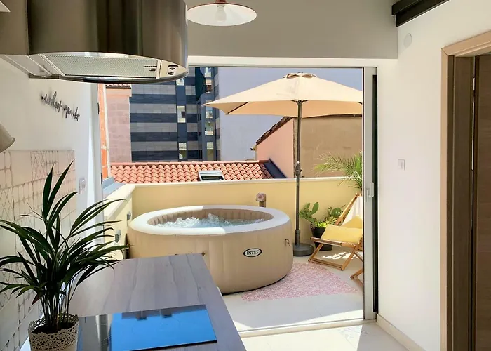 Shiny Apartment *